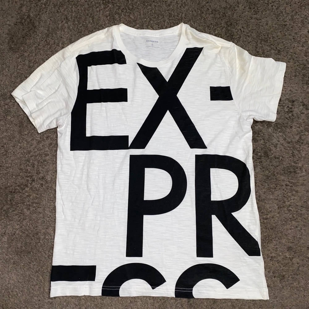 ✨NWOT✨ Men’s Express T-Shirt